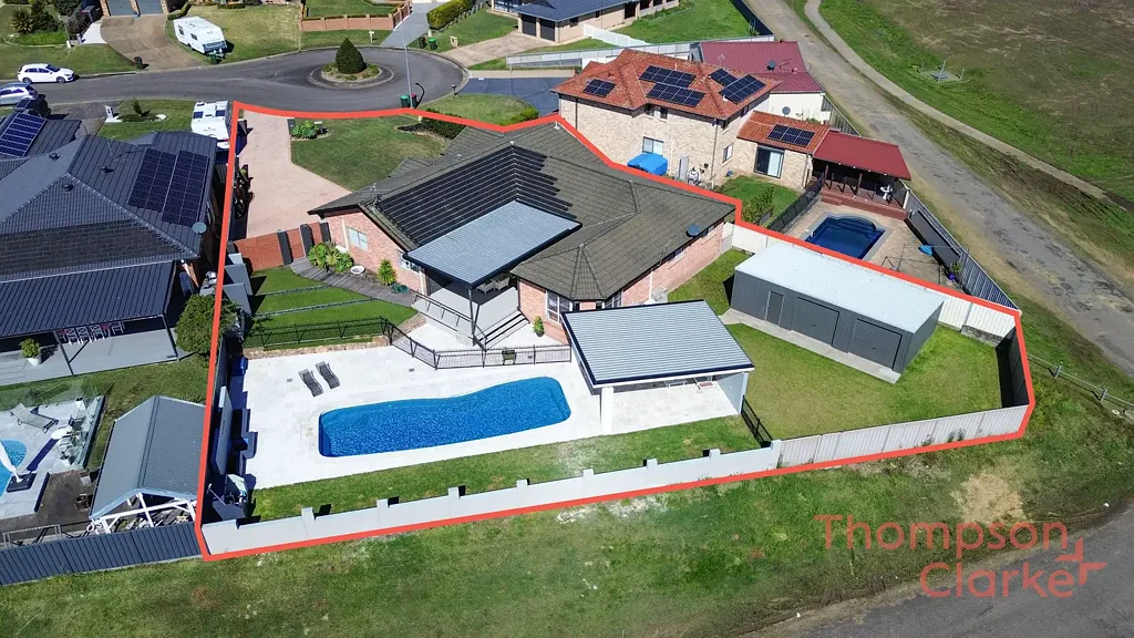 33 Avard Close, Thornton, NSW 2322