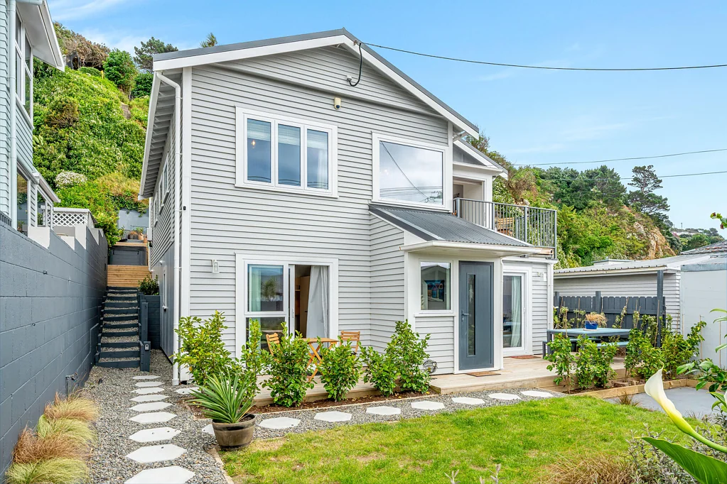 Seatoun 5 Slaapkamer RENOVATED HOME - SOMETHING FOR EVERYONE