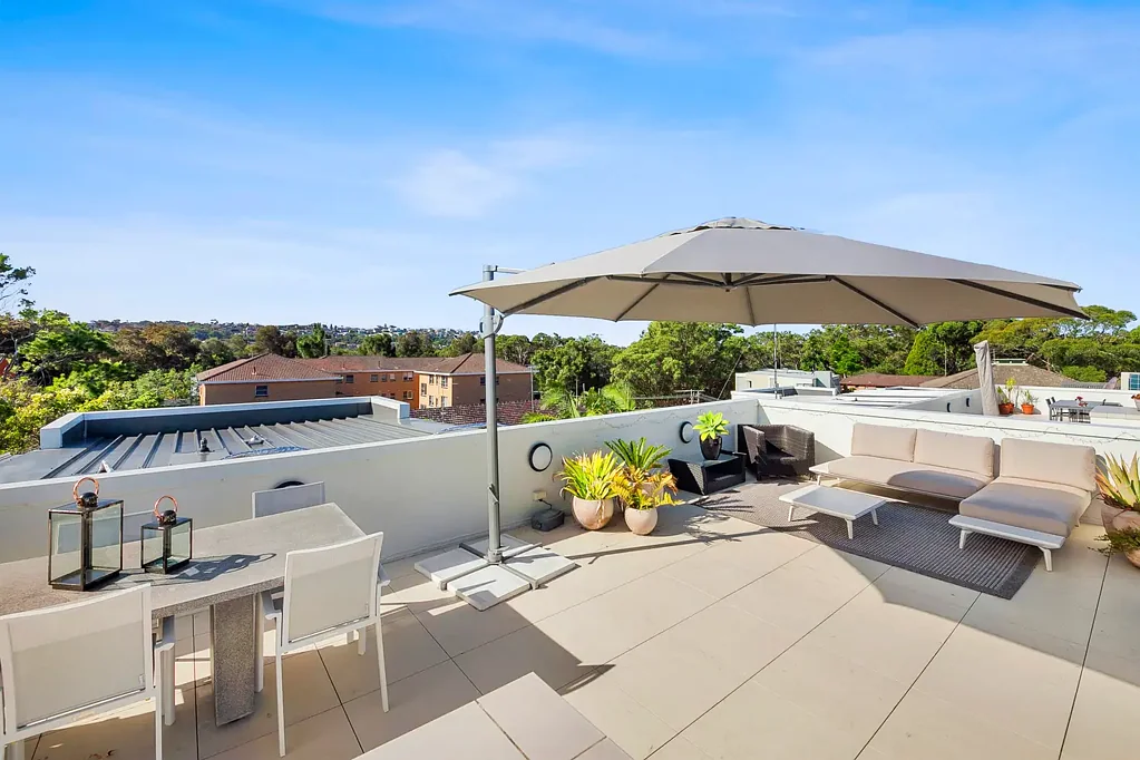 9/18 Hawkesbury Avenue, Dee Why, NSW 2099