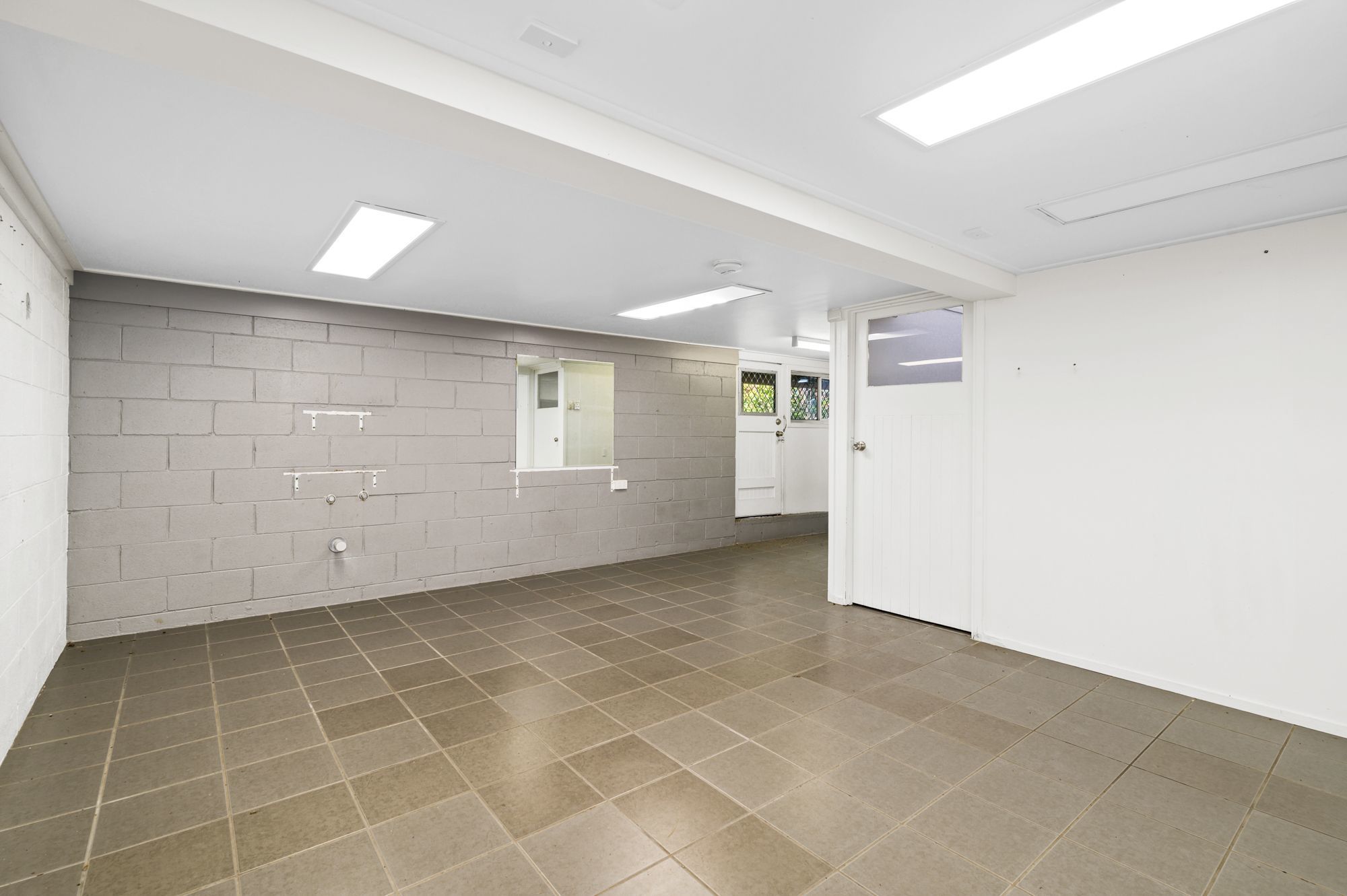 14 YOUNG ST, ANNERLEY QLD 4103, 0房, 0浴, House