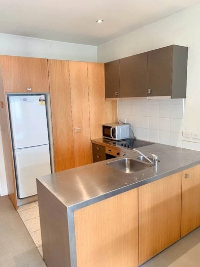 3 bedrooms townhouse with a two car garage