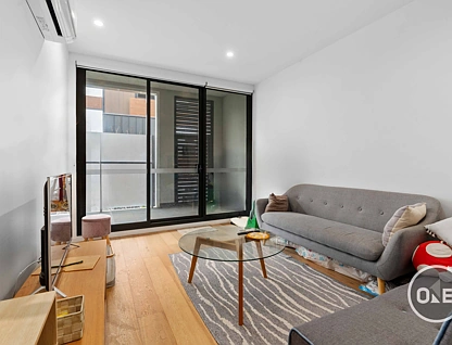 111/316 Neerim Road, Carnegie, Bayside, 2 Bedrooms, 2 Bathrooms, Apartment