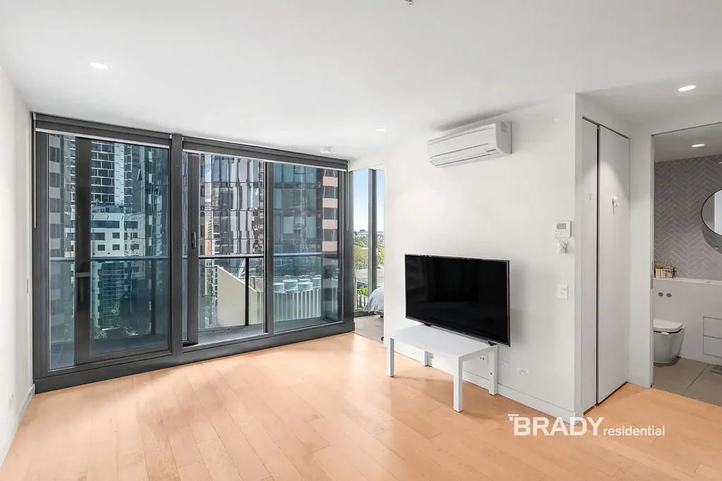 1105/135 A'beckett Street, Melbourne, VIC 3000