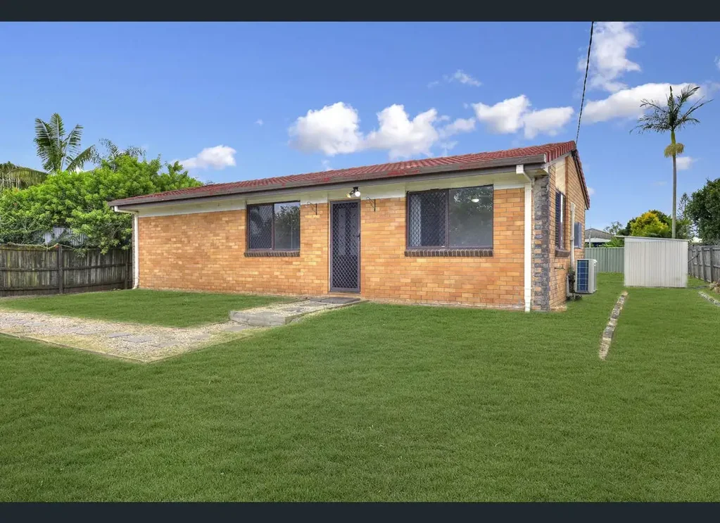 Burnett Heads 3 Bedroom AFFORDABLE COASTAL HOME