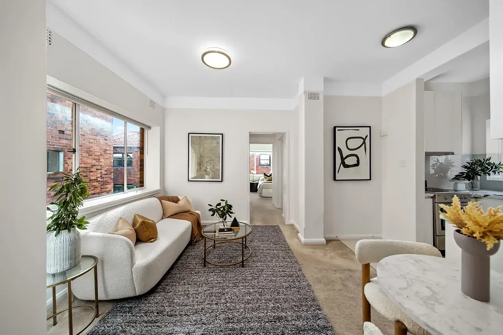 Woollahra 2 Bedroom Tranquil Parkside Apartment With Sunny Balcony & North Aspect