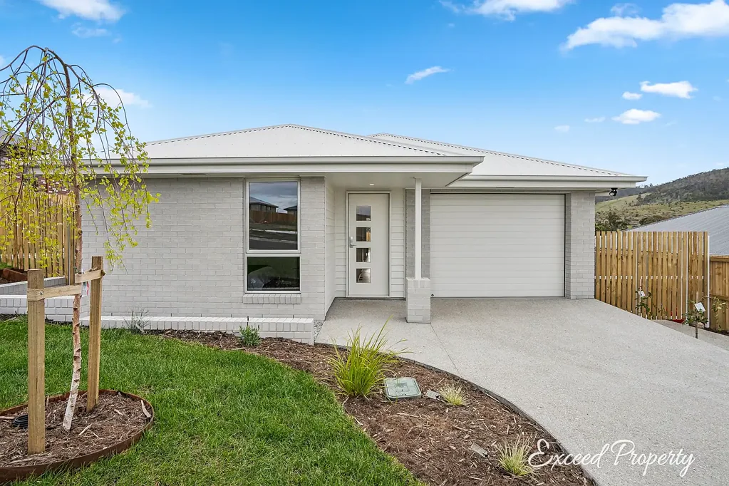17 Kotona Street, Rokeby, TAS 7019