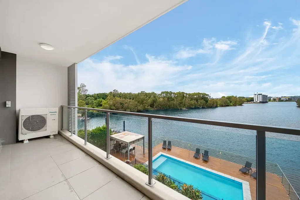 21/10 Ben Lexcen Place, Robina, QLD 4226