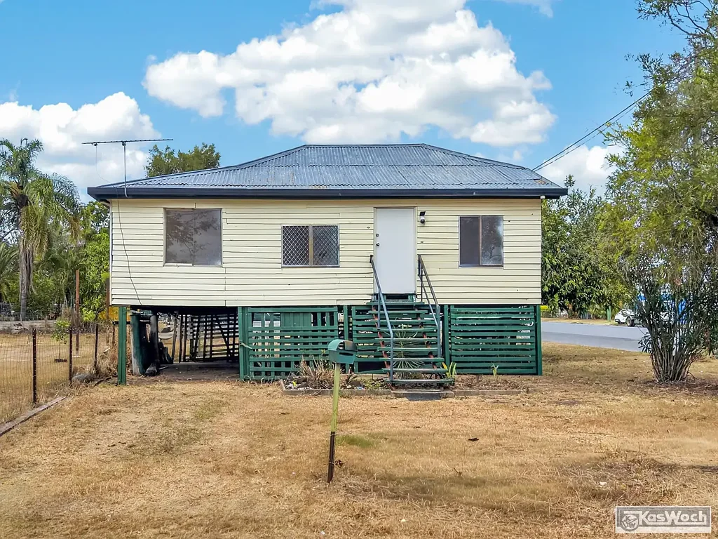 Depot Hill 3Kwarto 3 BEDROOM HOME. 506 m2 CORNER BLOCK. OFFERS OVER $299,000.