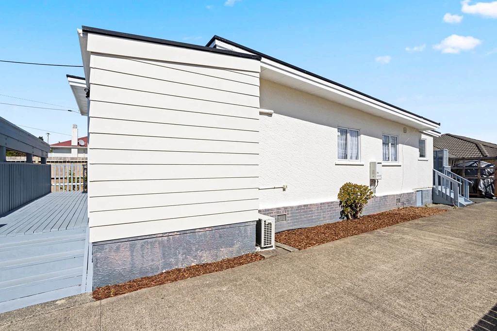 Kelston 3房  Renovator's Delight, Unlock Potential !