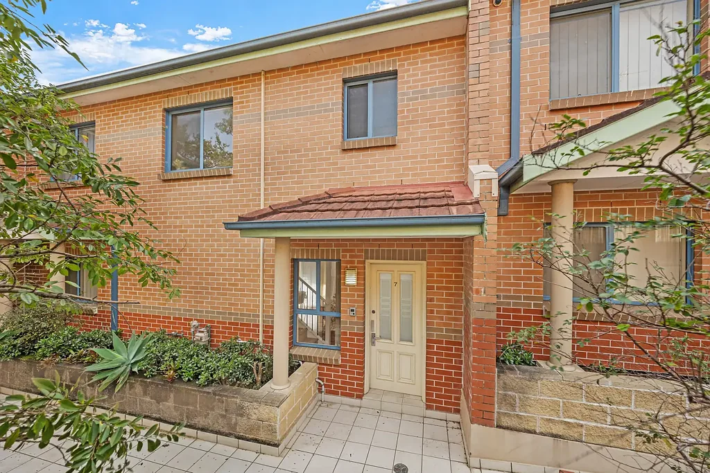 Telopea 3部屋 Spacious 3 beds townhouse in Carlingford West Catchment