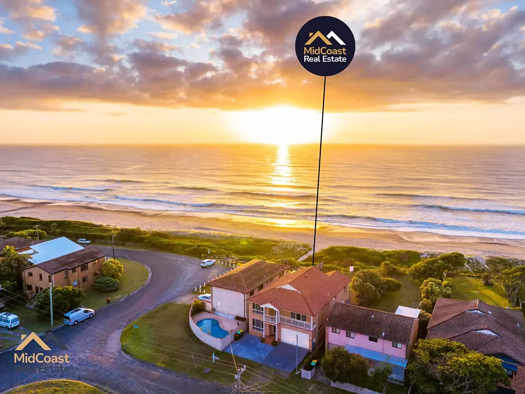 Old Bar 4Kwarto Absolute Beach Front