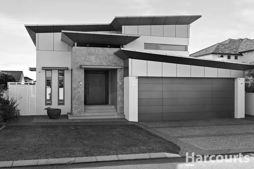 4 Finistere Island Retreat, Halls Head, WA 6210