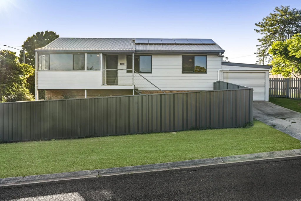 11 Lindemann Court, Wilsonton Heights, QLD 4350