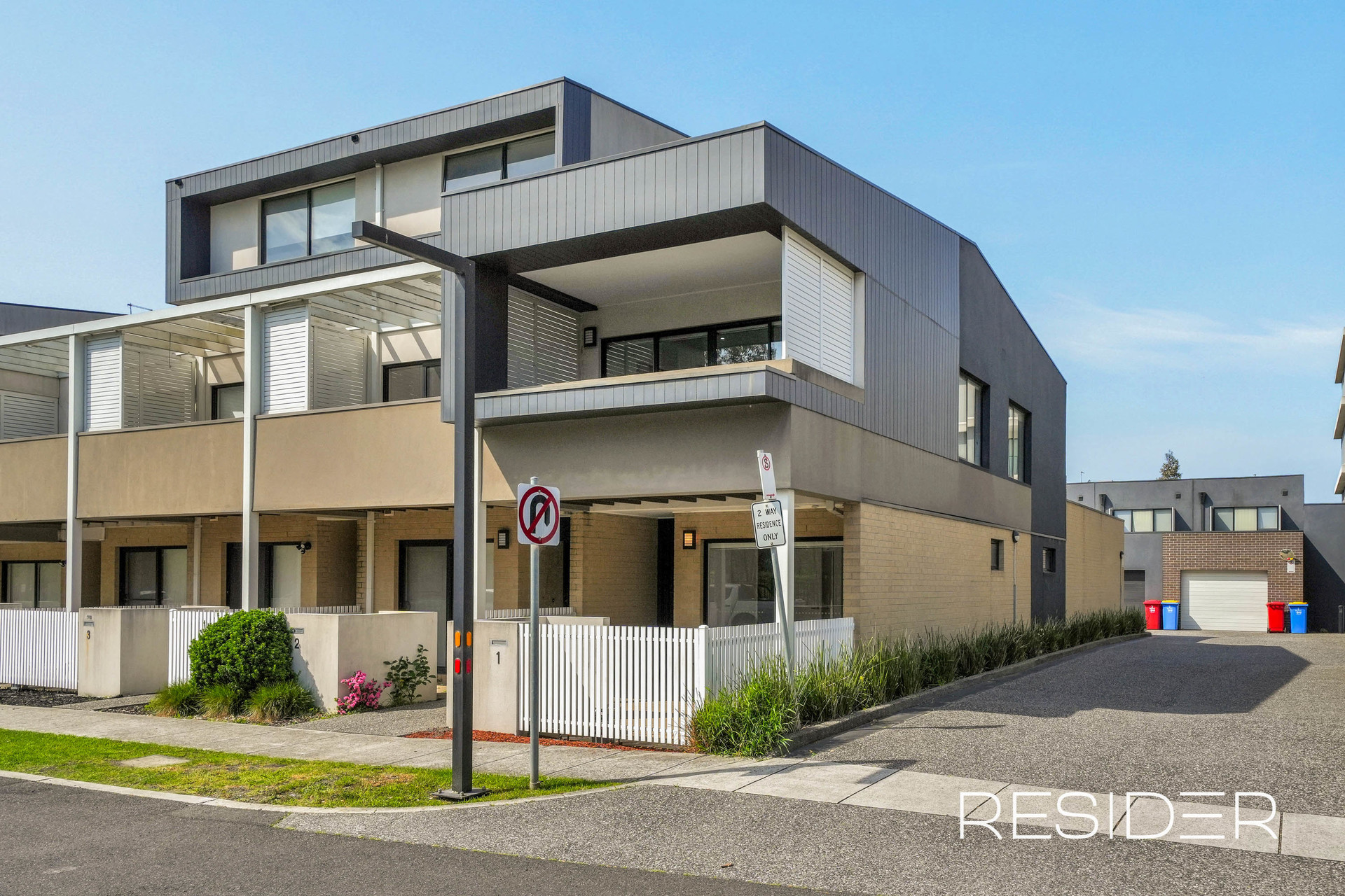 1 GORMAN DR, MILL PARK VIC 3082, 0 habitaciones, 0 baños, Townhouse