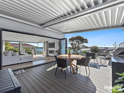4 Riverleads Drive, George Town
