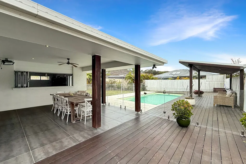 Coastal Luxury Meets Effortless Family Living
