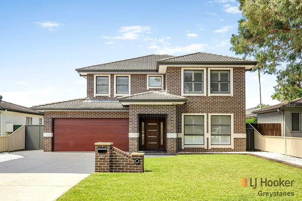 Greystanes 4Phòng ngủ EXPRESSIONS OF INTEREST - YOUR NEW HOME AWAITS!!!