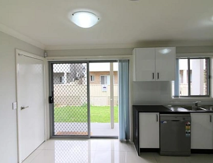 26/11 Abraham Street, Rooty Hill, Outer Western Sydney, 4 कमरे, 2 बाथरूम, Townhouse