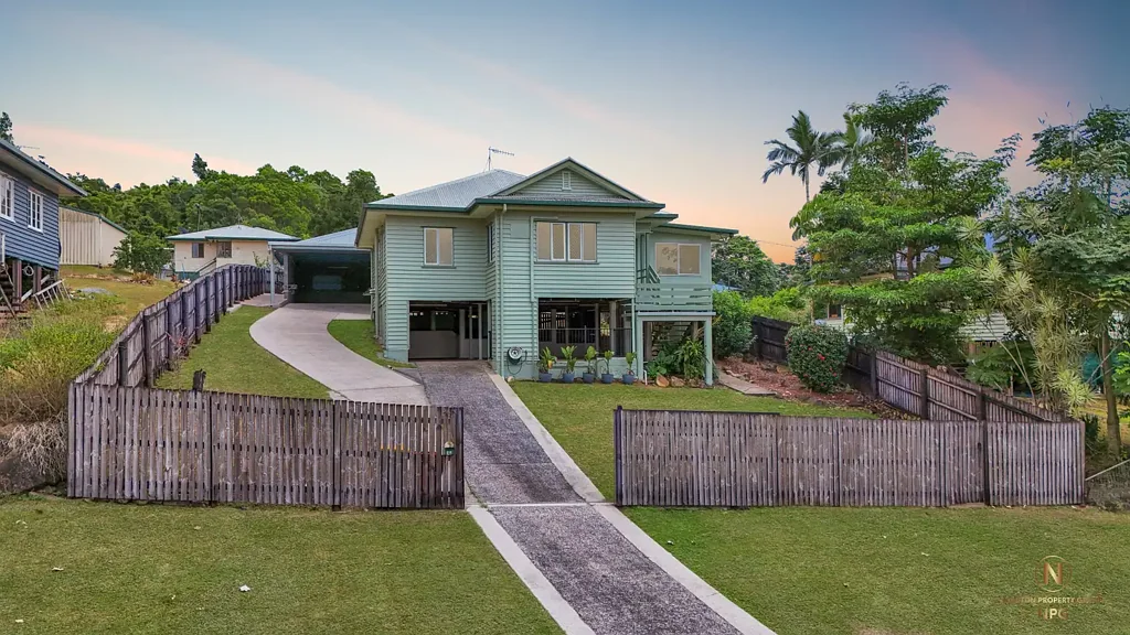 Tully 4ਬੈੱਡਰੂਮ 🏡 Move-In Ready Family Home – Walk to Schools, Hospital & Town