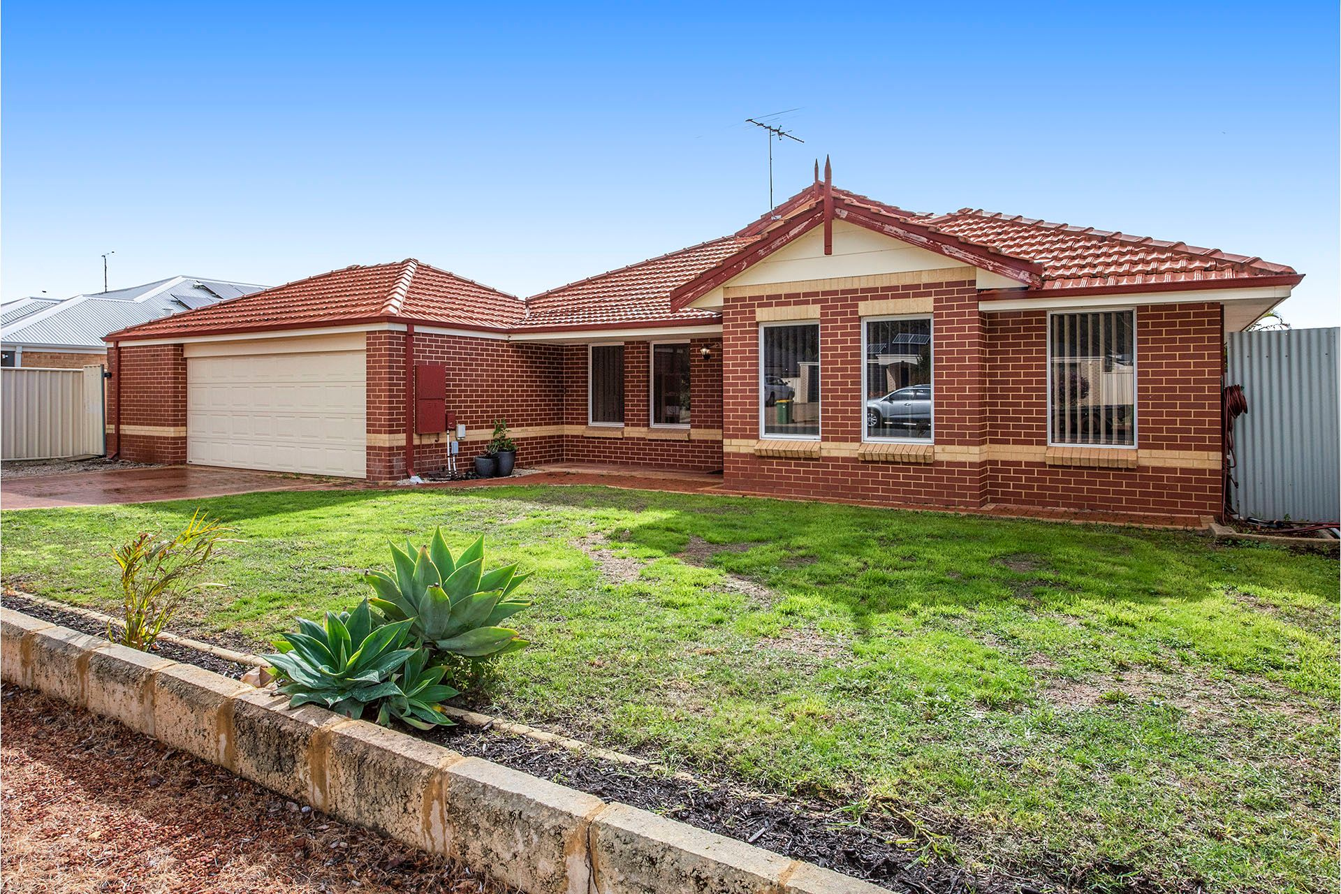 42 MIDSUMMER CIR, PINJARRA WA 6208, 0房, 0浴, House