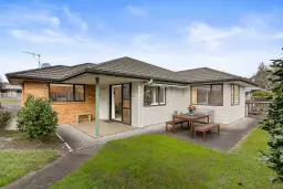 105 The Drive, Whangamata