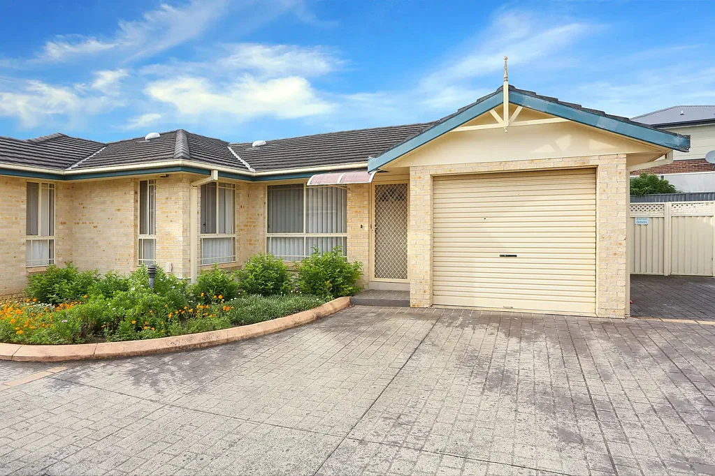 9/31-33 Tungarra Road, Girraween, NSW 2145