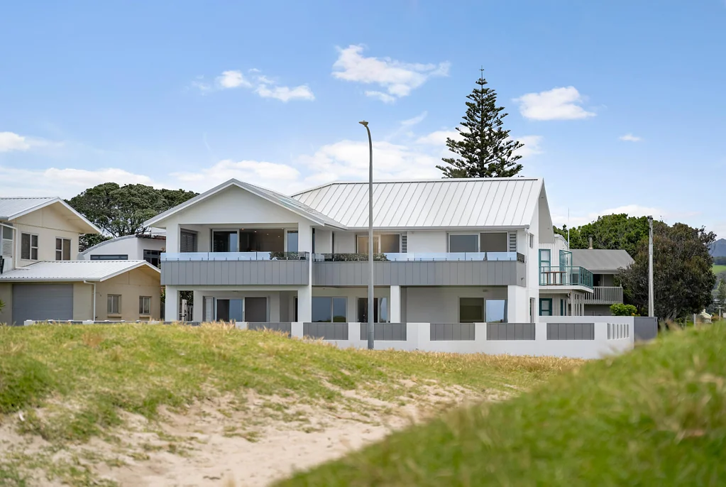Whangamata 5Habitaciones Breathless Views. Effortless Living