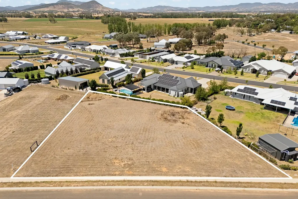 Mudgee One of the Last Opportunities in Bombira