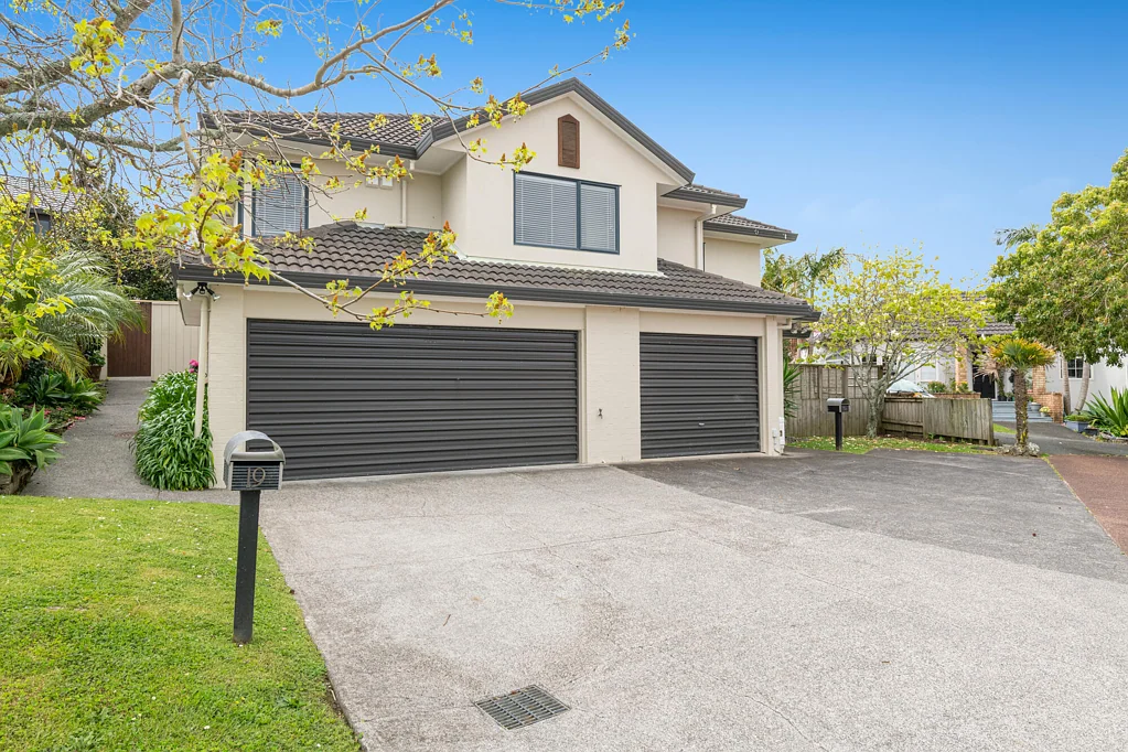 19 Calypso Way, Unsworth Heights, North Shore City, Auckland