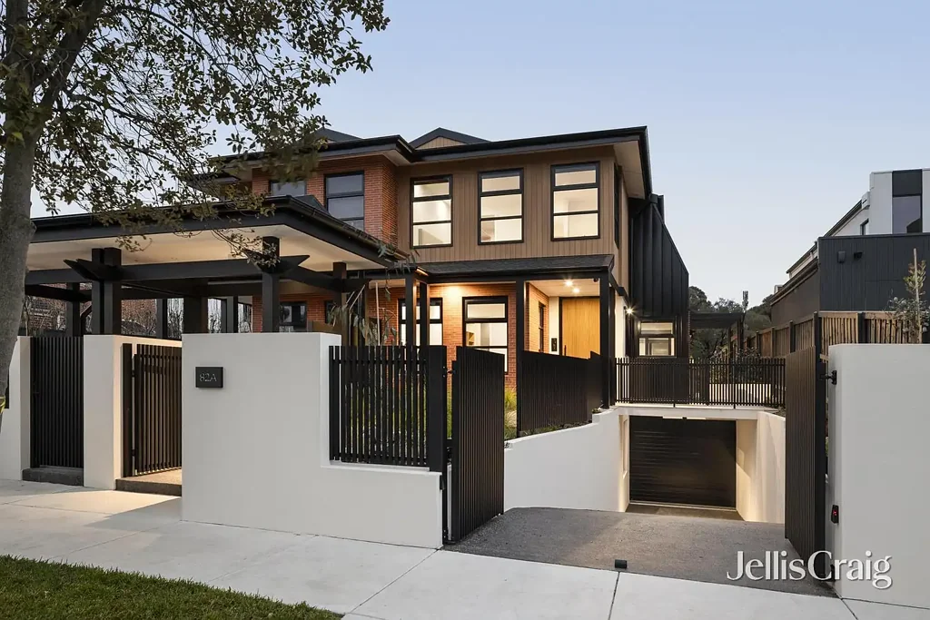 Brighton East 5ਬੈੱਡਰੂਮ Breathtaking Architectural Excellence on the Golf Course