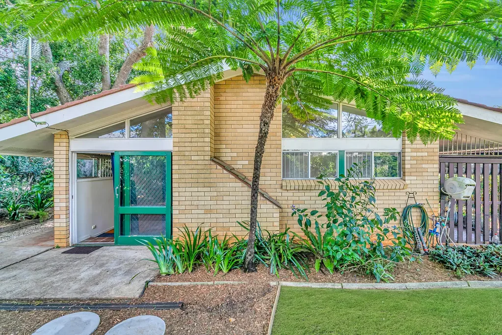 Sherwood 4 Bedroom UNDER CONTRACT