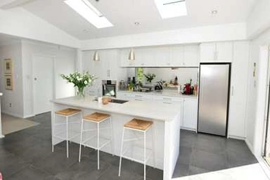 Renovated 4-bedroom Home in Torbay