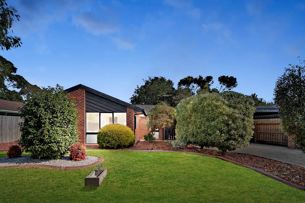 14 Ashfield Drive, Berwick, VIC 3806