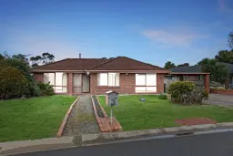 3 St Andrews Court, Sunbury