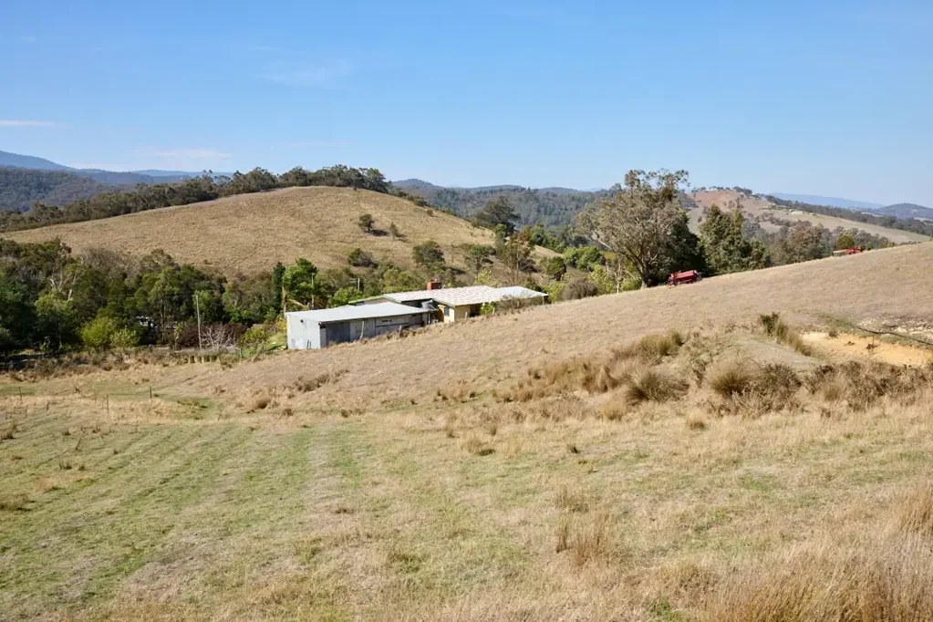 2029 Melba Highway, Dixons Creek, VIC 3775