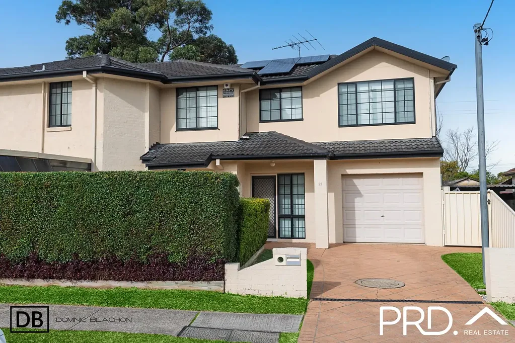 21 Park Road, East Hills, NSW 2213