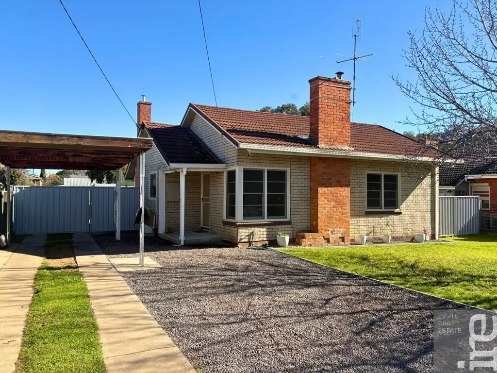 4 Maxwell Street, Wangaratta, VIC 3677, 2 Bedrooms, 1 Bathrooms, House