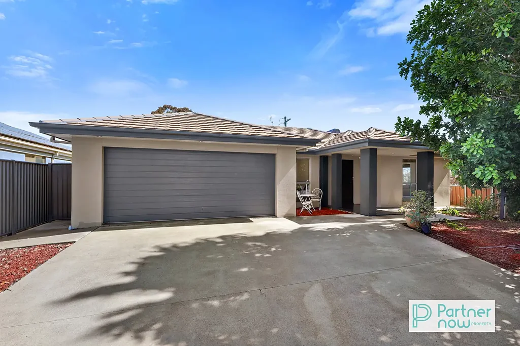 Tamworth 3ਬੈੱਡਰੂਮ Contemporary Home