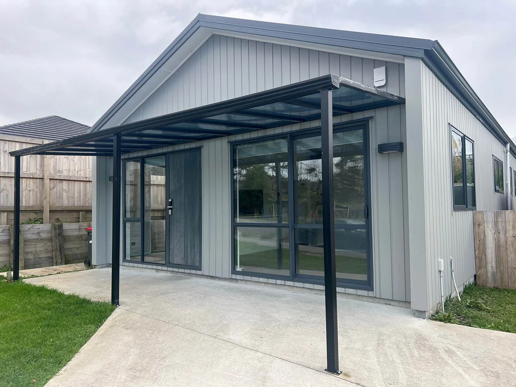 Bedrooms in Helensville