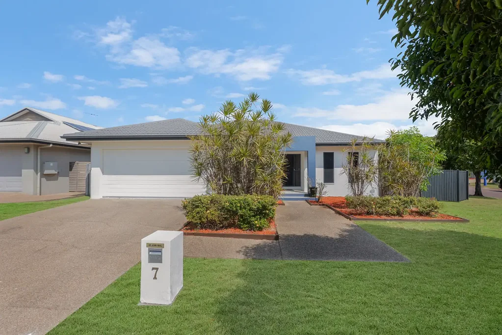 Douglas 5Zimmer Where Memories Are Made: The Perfect Spacious Family Home.