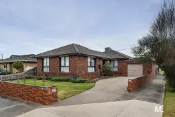 28 Harrington Road, Airport West