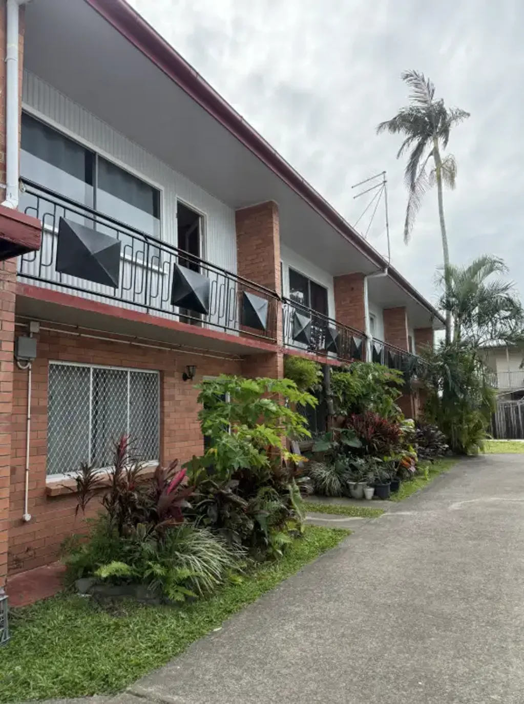 Walk to Shops, Lagoon & Trails - Central Living at Its Best