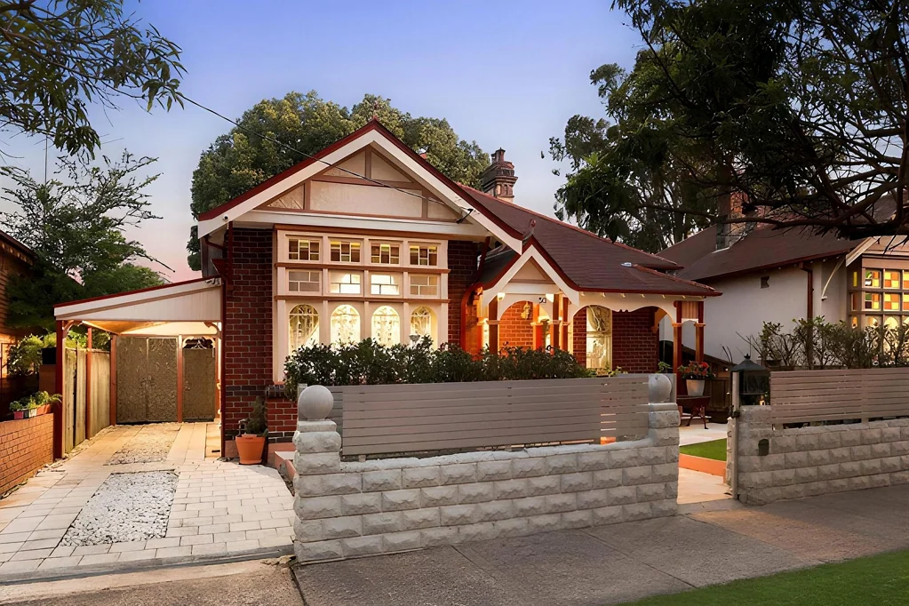 Strathfield 5Zimmer Grand Family Residence With Timeless Elegance And Charm