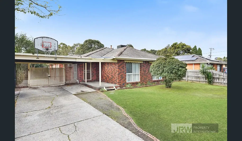 Endless potential in a prized leafy enclave
