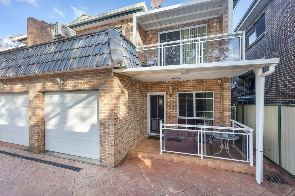 Bankstown 4ห้องนอน North Facing Double Brick Beauty
