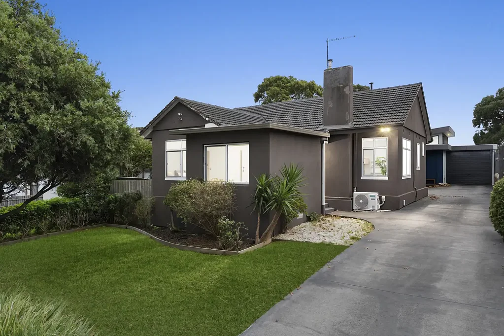 1/11 Nioka Street, Chadstone, VIC 3148