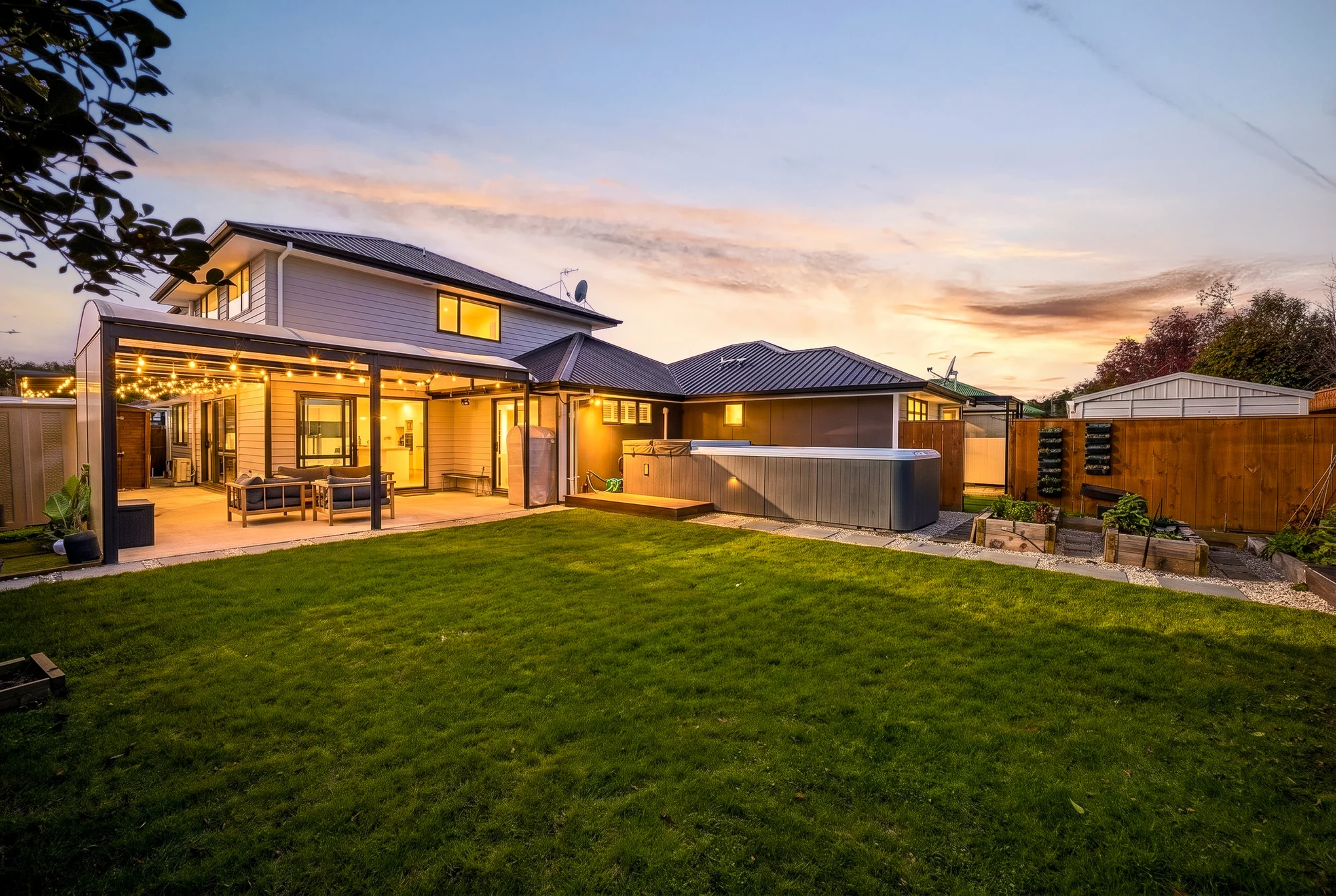 Huapai 6બેડરૂમ Rural Tranquility, Smart Income