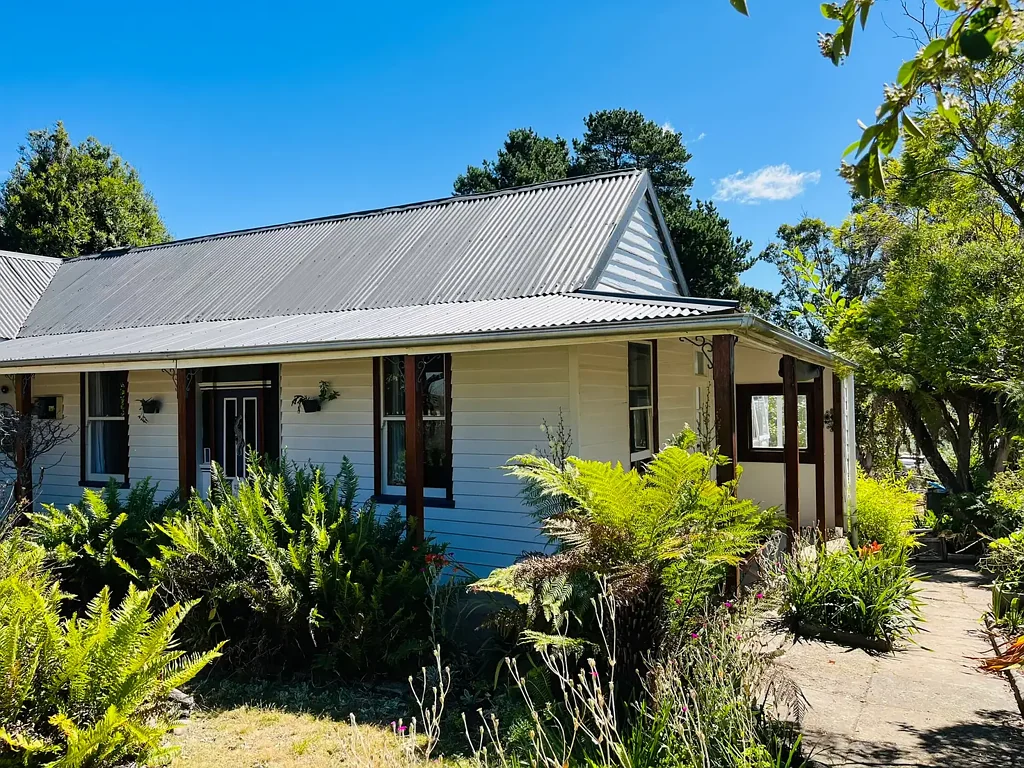 Branxholm 4 Bedroom Country Living in Branxholm - An Ideal First Home, Forever Home or Investment