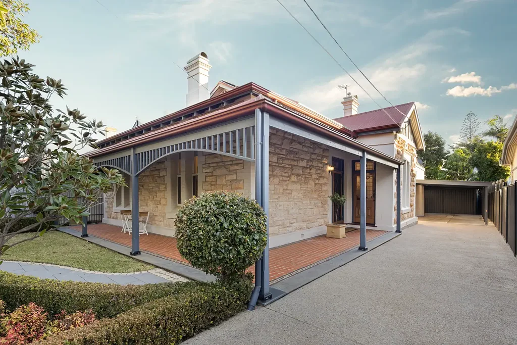 Glenelg South 4Kwarto Find home: where character meets coastal living