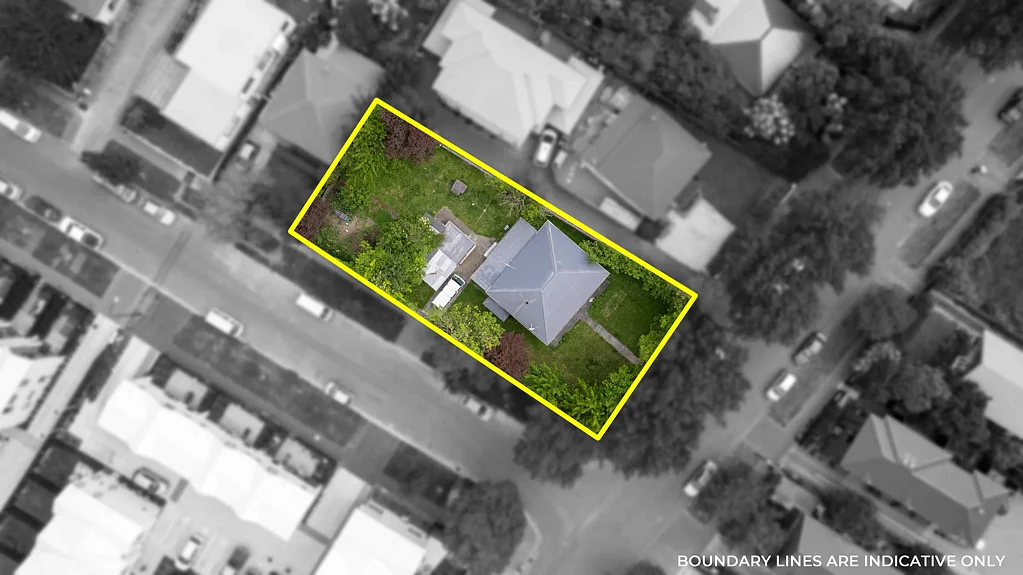 Phillipstown 3房  Approx. 733m2 MRZ zone Corner Site